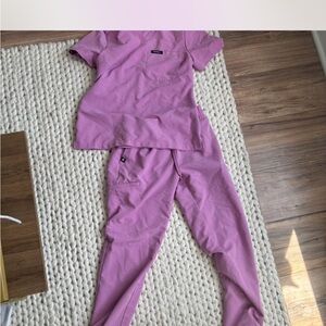 Jaanuu Pink Scrub Set